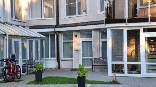 Rezos Apartments - Image 1