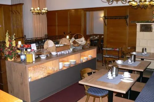 Hotel Zur Germania - Image 1