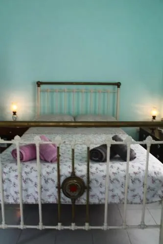 Nona's Guest House Corfu Βenitses - Image 1