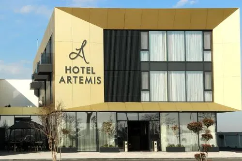 Hotel Artemis - Image 1