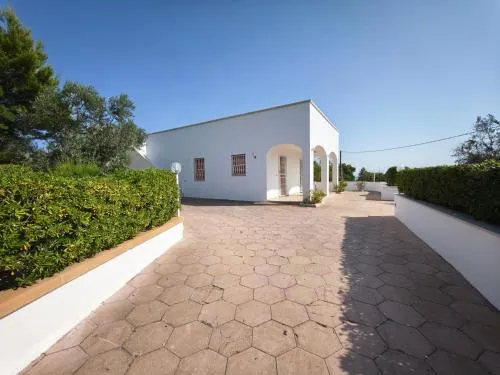 Villa Pesce Torre Pali 8 Ospiti con Giardino e Parcheggio Privato - Image 1