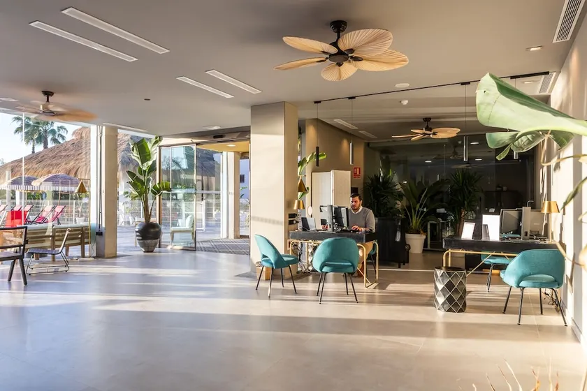 Sweet Hotel Els Arenals - Image 1