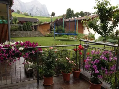 Apartments Almiva - Image 1