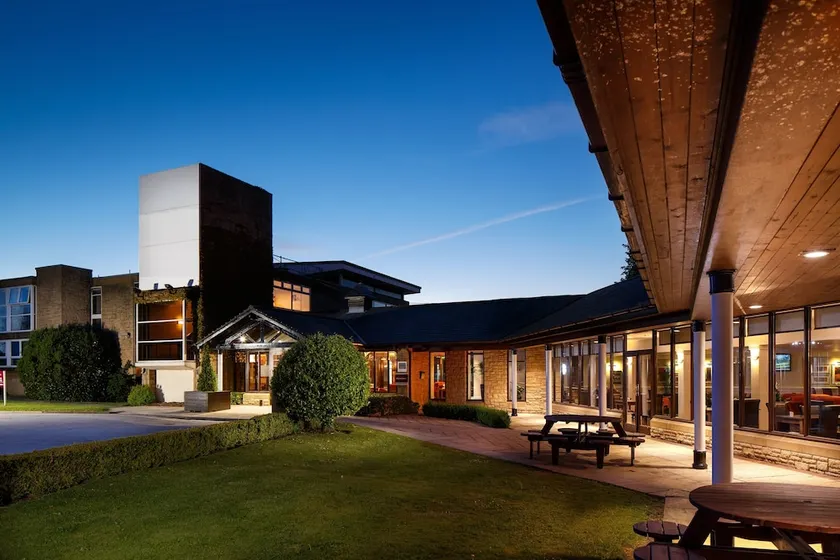 Mercure Wetherby Hotel - Image 1