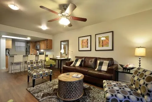 The Norwalk by Lodgewell - West Austin Three's Company Vibes - Image 1