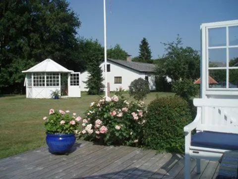 Brittas Bed & Breakfast - Image 1