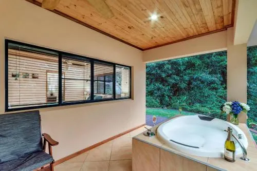 Platypus Springs Rainforest Retreat - Image 1
