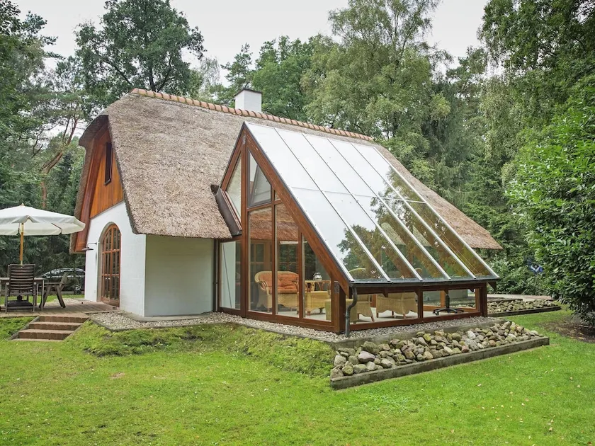 Holiday Home In Lower Saxony With Garden - Image 1