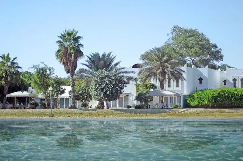 Golden Tulip Dana Bay Hotel - Image 1