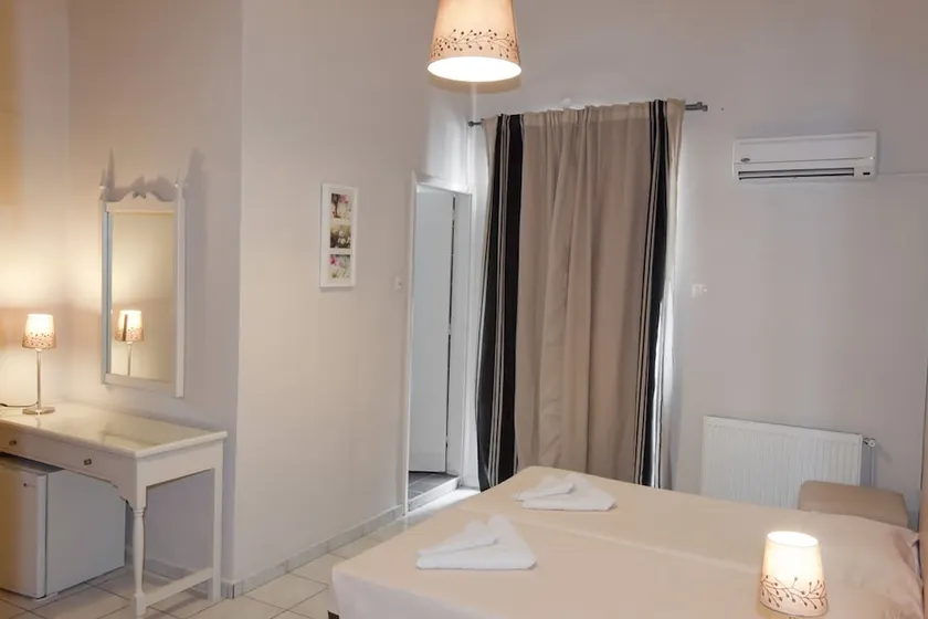 Noufara Hotel - Image 1