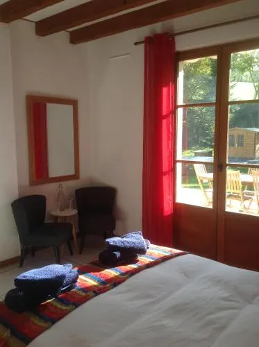 Chez Irene - Image 1