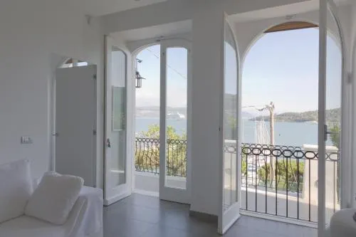 Villa Bianca - Image 1
