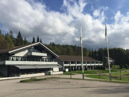 Eiken Hotell og Feriesenter - Image 1