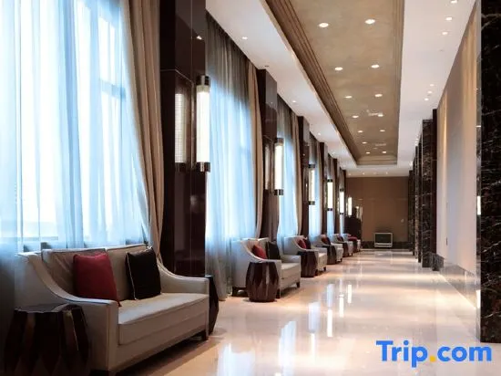 Deefly Haiyan Hotel - Image 1