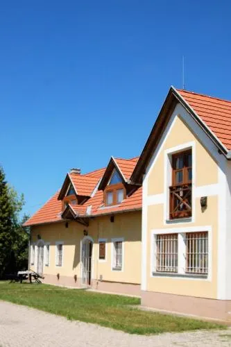 Szentantalfa apartman - Image 1