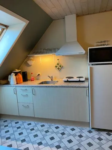 SJ Rooms - Image 1