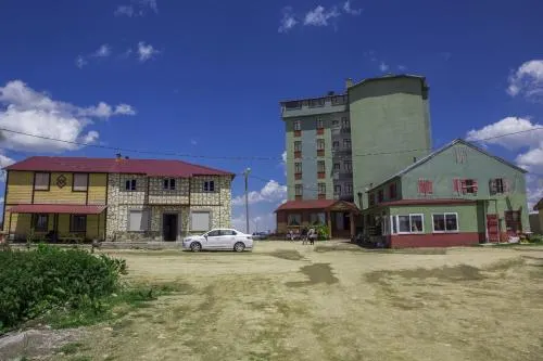 Hotel Kardelen - Image 1