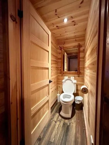 Chalet Woody 7 - Image 1