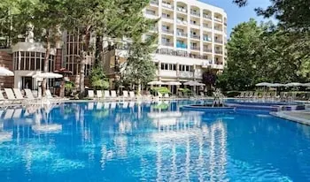 Jeans Club Hotels Kaplan - Image 1
