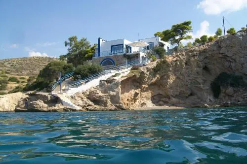 Villa Nikolitsa with private beach - Image 1