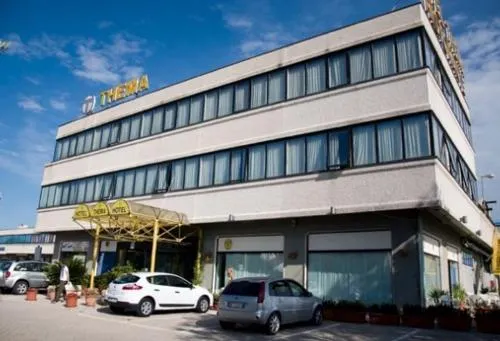 Thema Hotel - Image 1