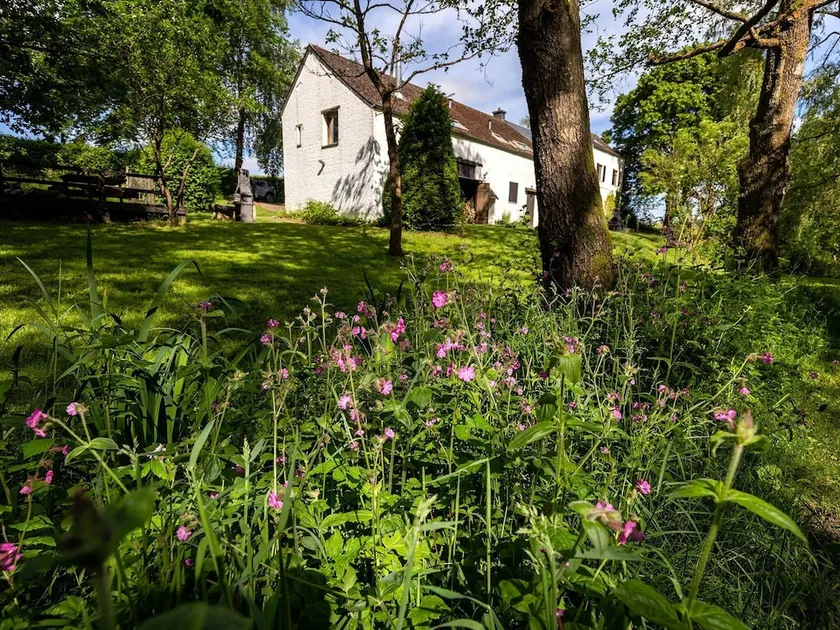 Cozy Farmhouse in Sivry-Rance with Garden - Image 1