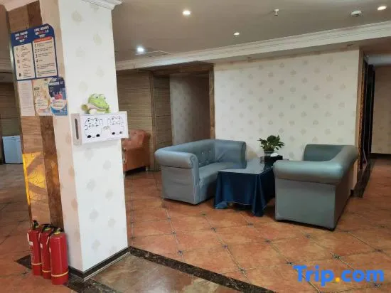 Dongcheng Hotel - Image 1