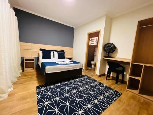 Hotel Perez - Image 1