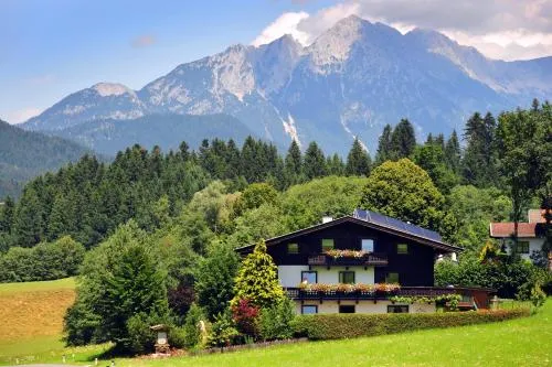 Gaestehaus Hoelzl - Image 1