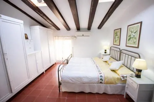 Mansion Banyeres - Image 1