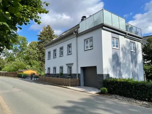 Ferienhaus Villa Adelsberg mit Dachterrasse in Zentraler Lage fÃ¼r bis zu 10 Personen - Image 1