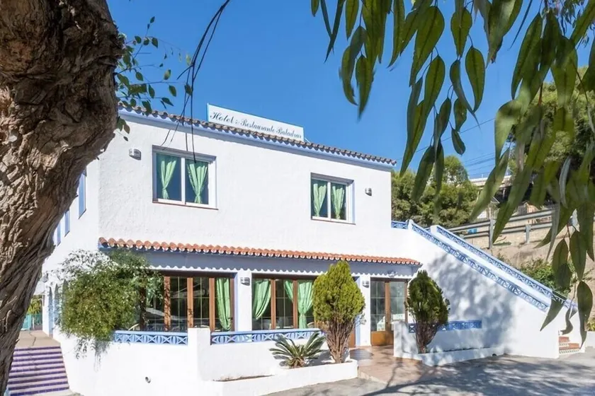 Hotel Baladrar - Image 1