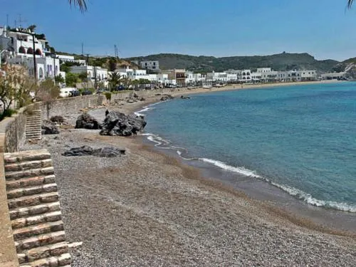Mely Hotel - Image 1