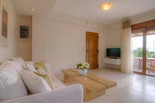 Gasparakis Villas & Bungalows - Image 1