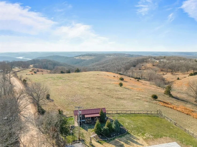 Valley View Cottage - Image 1