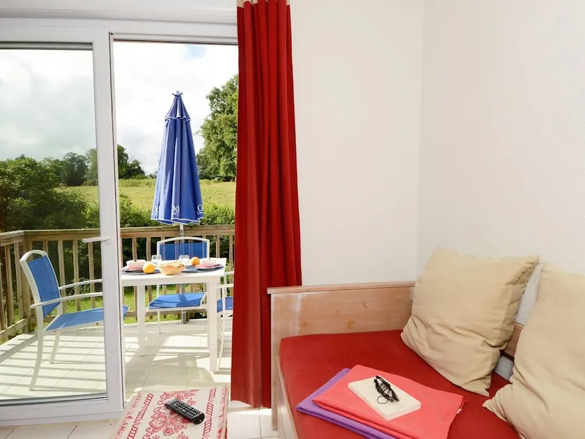 Apartment in Rignac near Lake Peyrade - Image 1