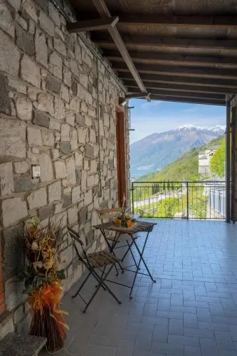 Incantevole Terrazza sul Lago di Como - Image 1