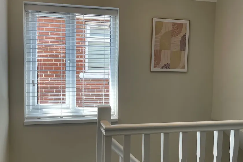 The Dooley, 3-beds, Sleeps 6, Pet Friendly - Image 1