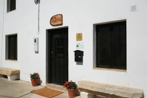 Albergue Los Sombreros - Image 1
