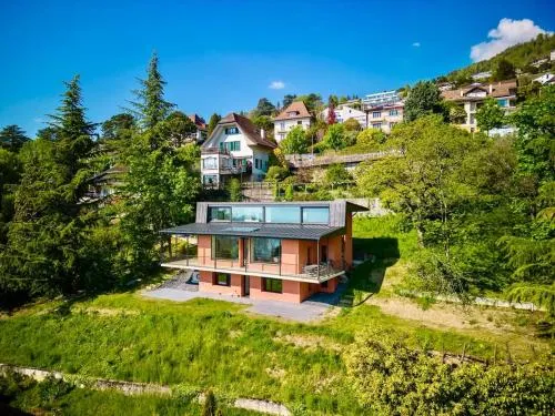 Villa Rose in the center of Montreux by GuestLee - Image 1