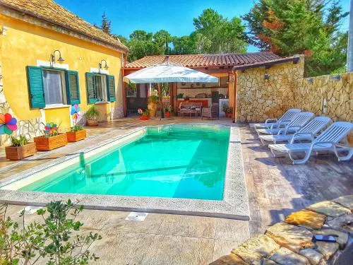 Partanna Holiday House - Image 1