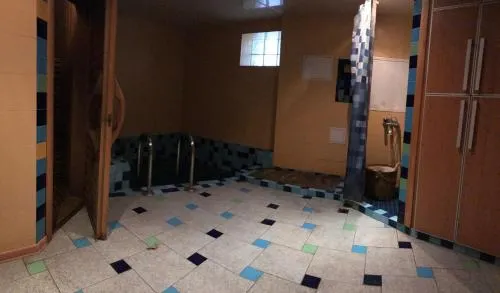 HOTEL 412 - Image 1