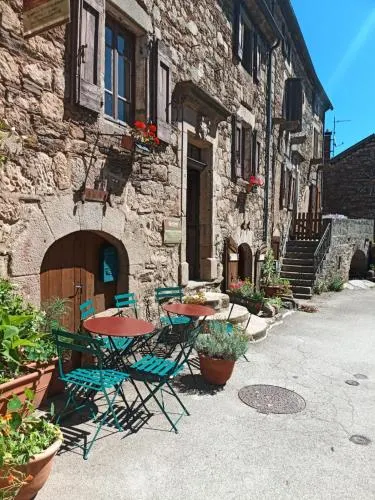 The Tavern - Image 1
