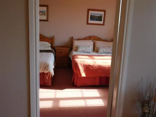 O'Briens Apartments - Image 1