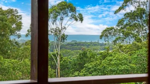Lush North Byron home-Ocean views-12 min Byron Bay - Image 1
