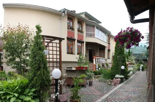 Rayske Yabloko - Image 1