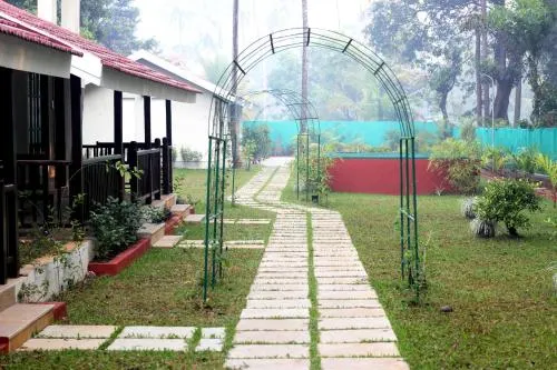 Breeze Resort - Image 1