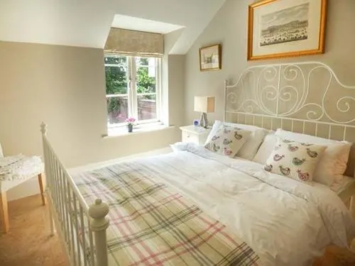 The Retreat - Image 1