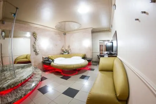 Shanadu Motel - Image 1
