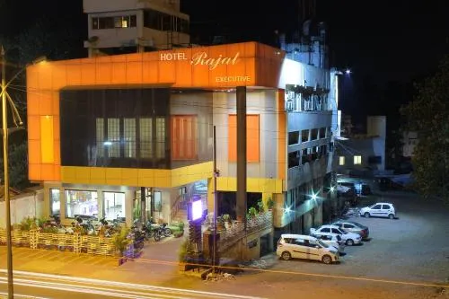 Hotel Rajat Executive - Image 1